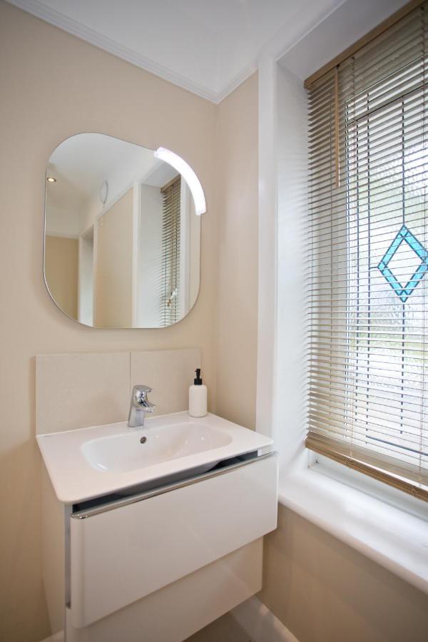 פול Beach Apartment In Sandbanks מראה חיצוני תמונה
