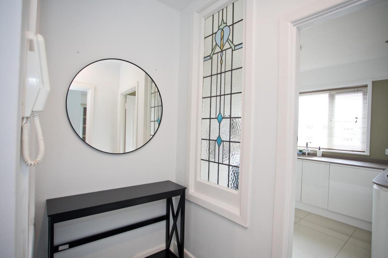 פול Beach Apartment In Sandbanks מראה חיצוני תמונה